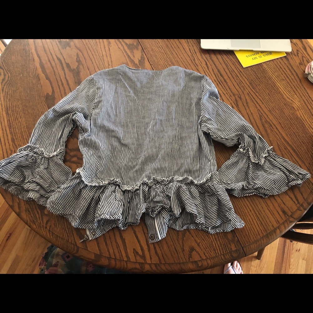 Pin stripped jacket - Picture 3 of 3